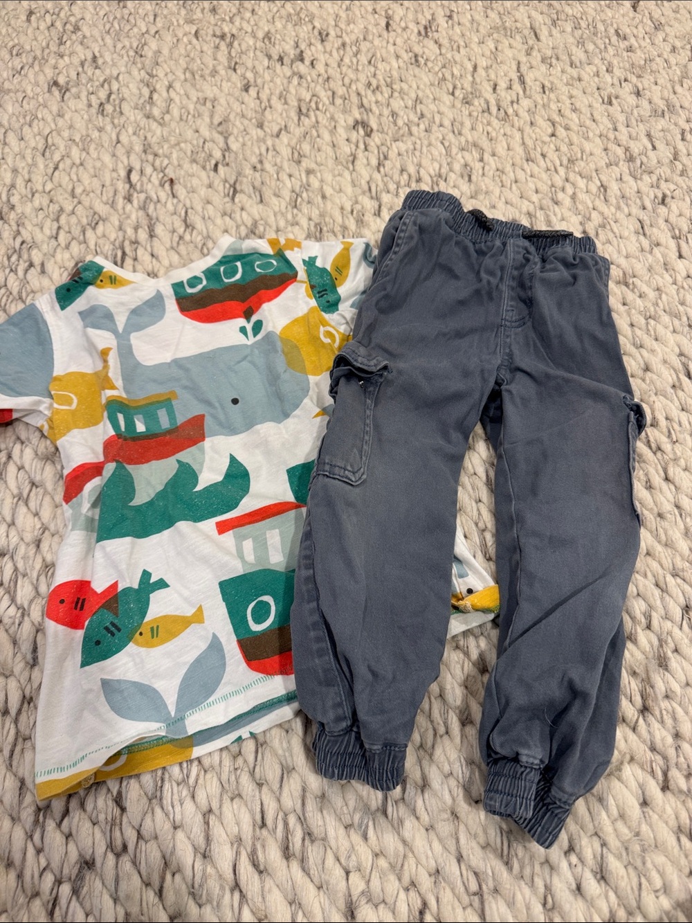 next Kids Matching Set - White Tee with Multicolor Boat Print & Gray Pants